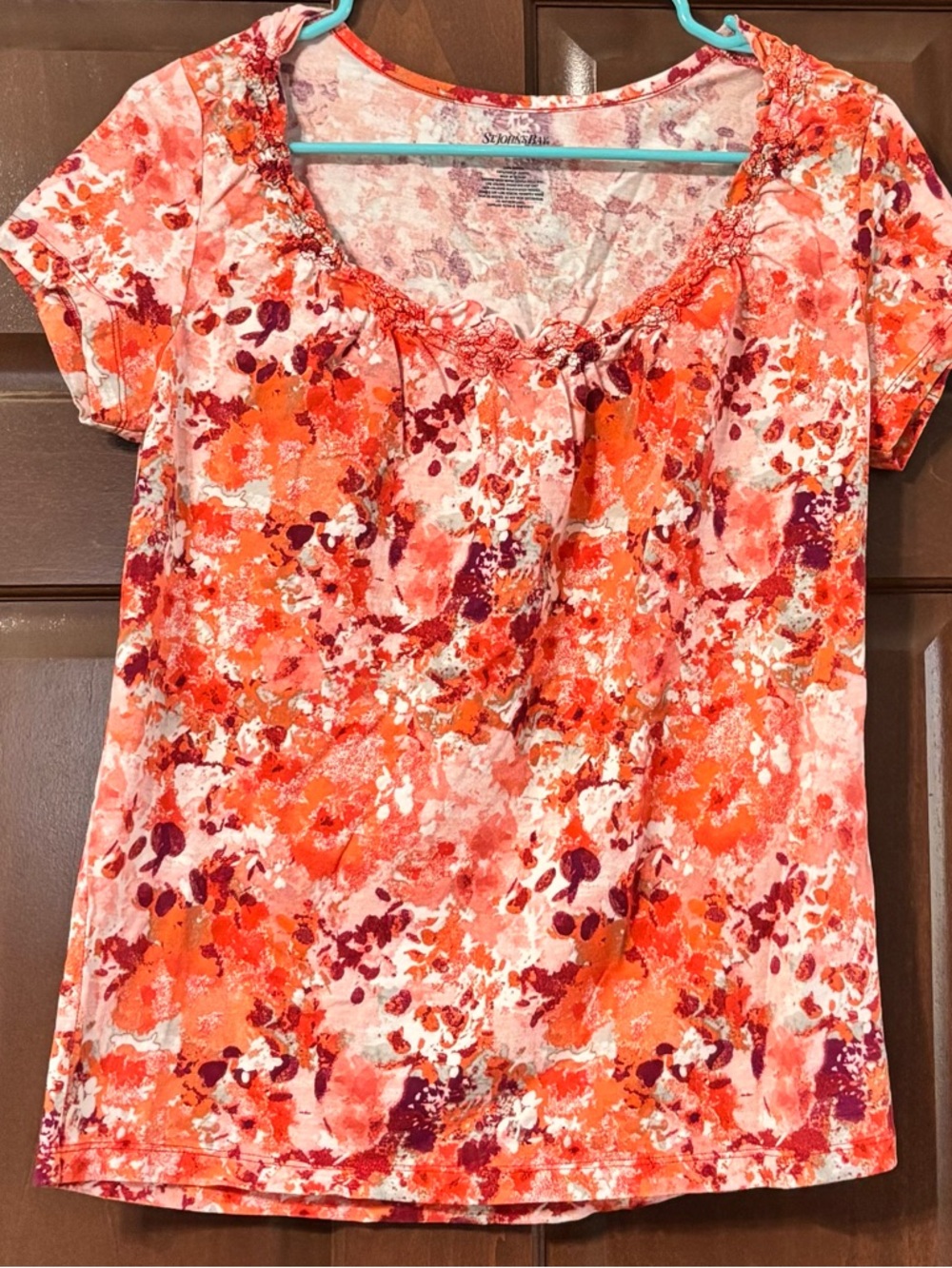 Women’s short sleeve top St. John’s Bay size M